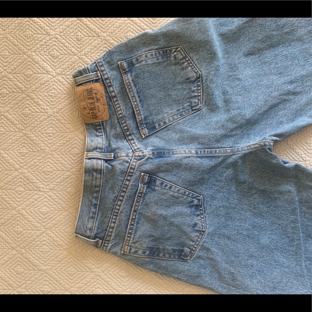 Gap reverse fit high waisted jeans